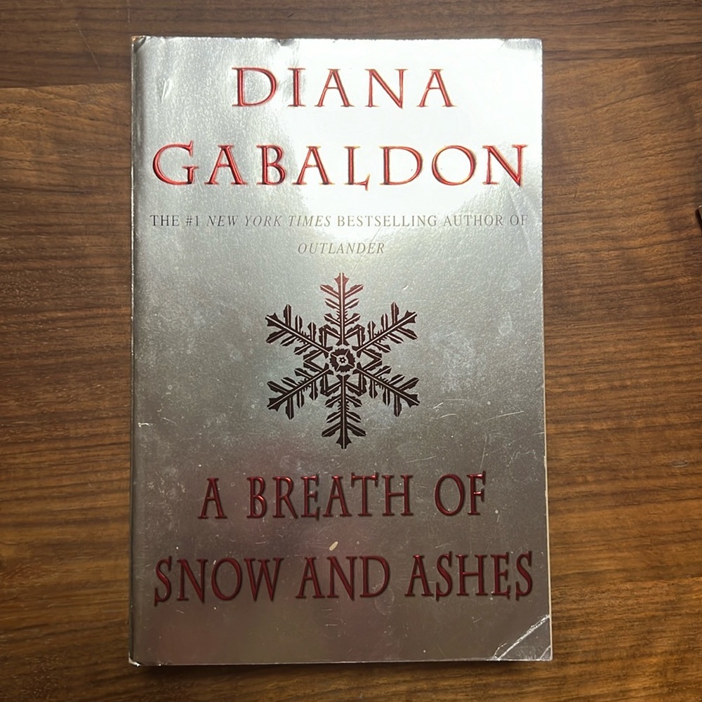 Outlander Book 6 A Breath of Snow and Ashes Diana Gabaldon Large Paperback